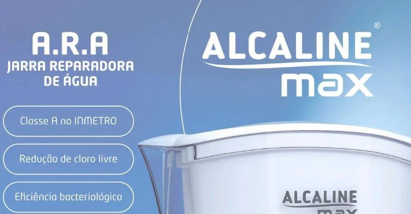 Arte do fabricante da Jarra Alcaline MAX, com as três linhas da Etiqueta de Desempenho: Classe A no INMETRO, redução de cloro livre e eficiência bacteriológica